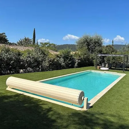 Villa 4 Beds *